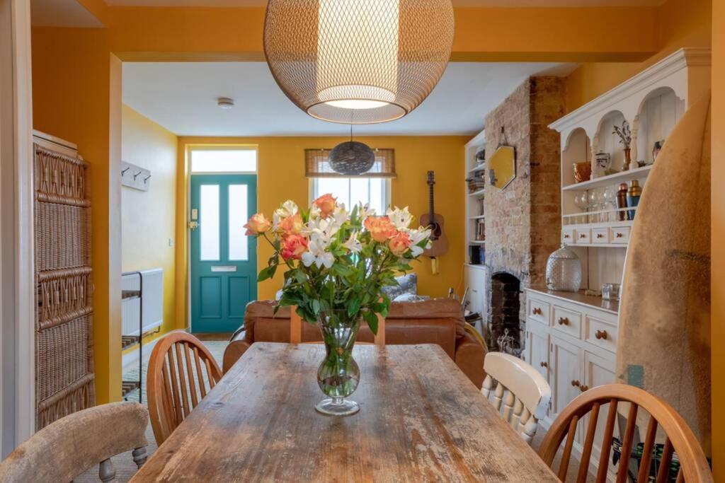 Lovely Central Cambridge Home מראה חיצוני תמונה